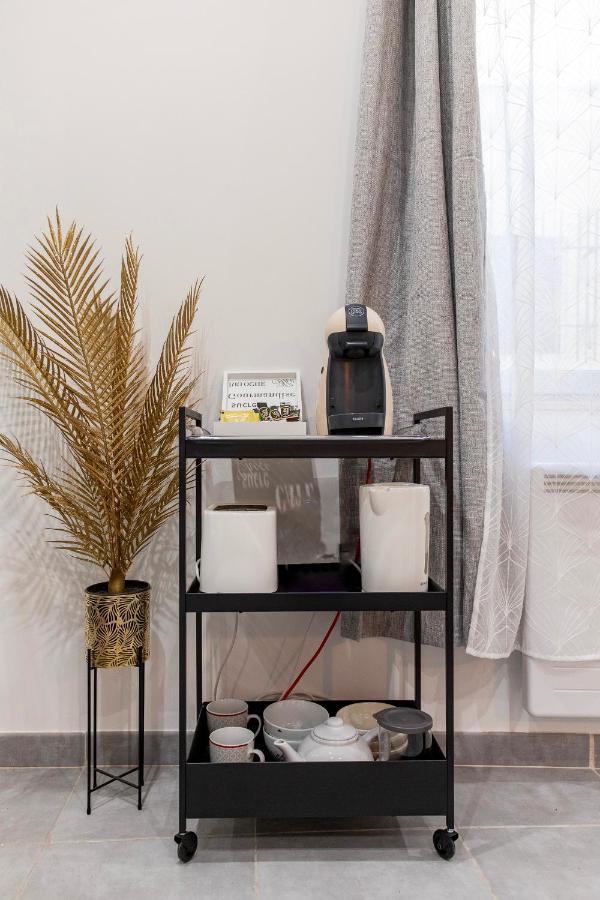 Studio Cosy Au Coeur De L'Ecusson - Arenes A 2 Min Nîmes Eksteriør billede