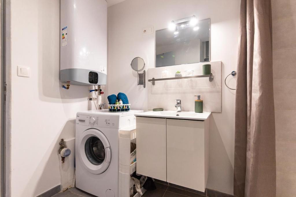 Studio Cosy Au Coeur De L'Ecusson - Arenes A 2 Min Nîmes Eksteriør billede